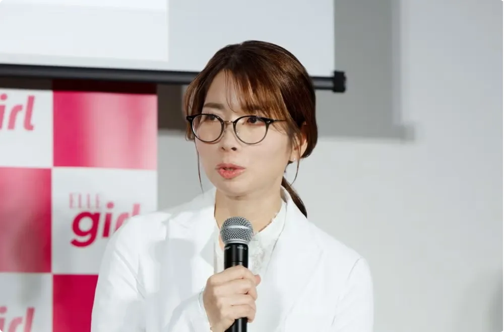 山口さやか医師がイベントでHSについて解説している様子